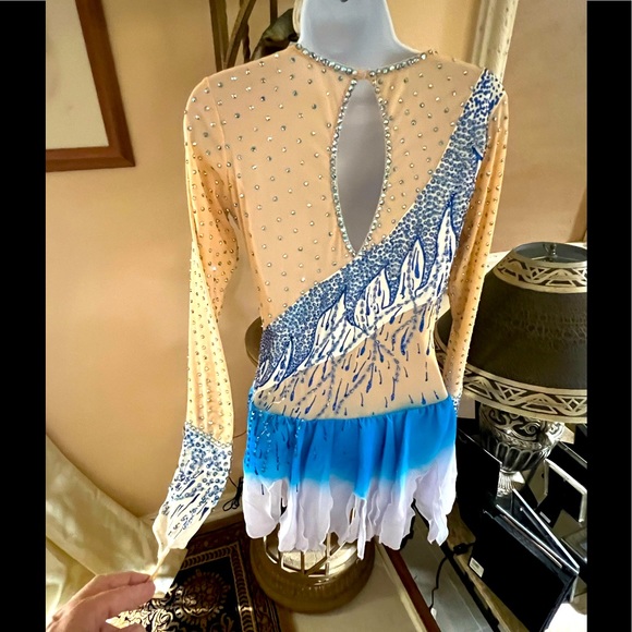 Competition Leotard/Ice skating Dance Dress Swarovski Rhinestones/sequined - Picture 12 of 15